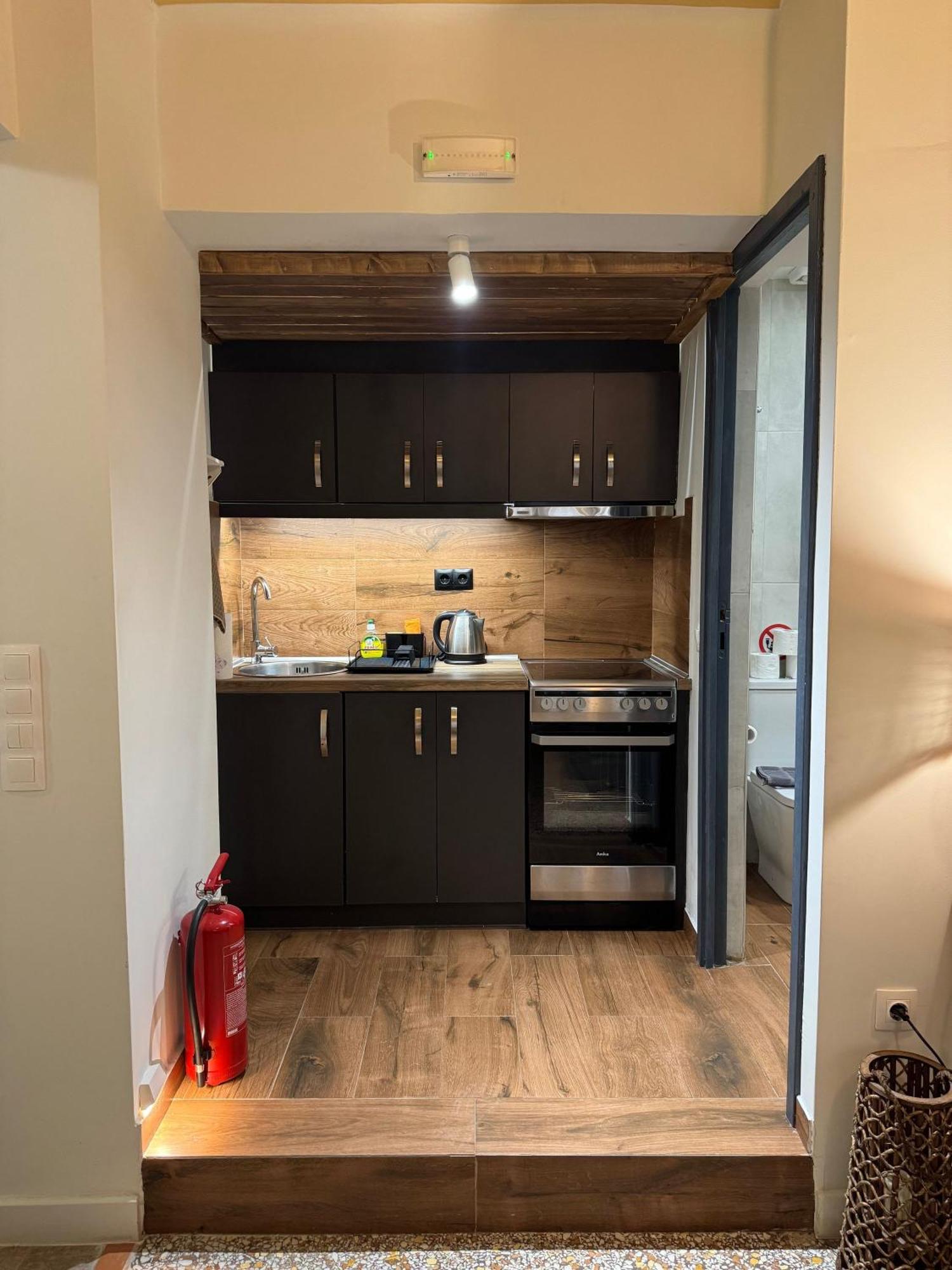 Haris 302 Apartment By Vpn Accomodation Athen Eksteriør billede